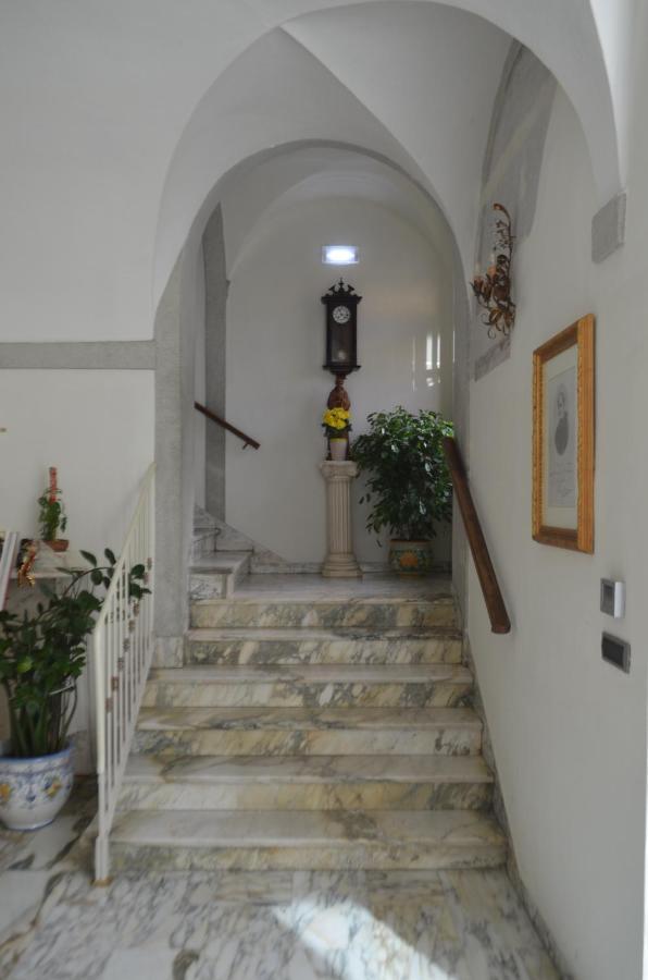 Alojamento de Acomodação e Pequeno-almoço Casa Per Ferie Religiosa Figlie Di Nazareth *
